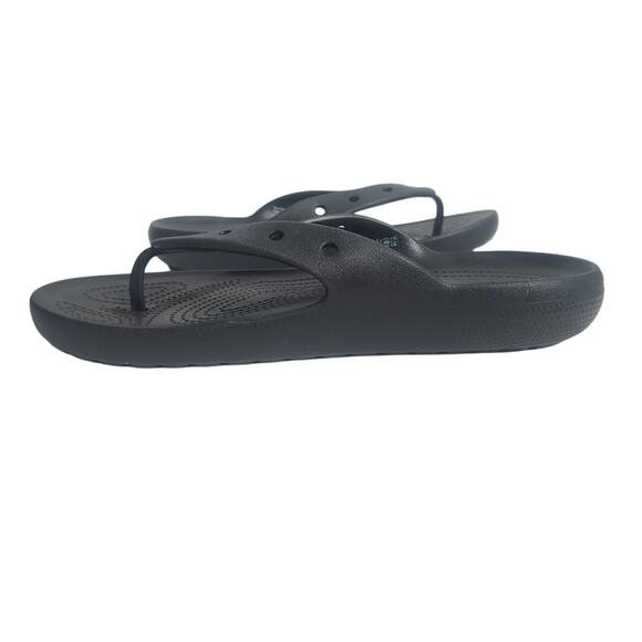 Crocs Classic Flip Flop Men's size 7 / Women 9 Black - Picture 4 of 7